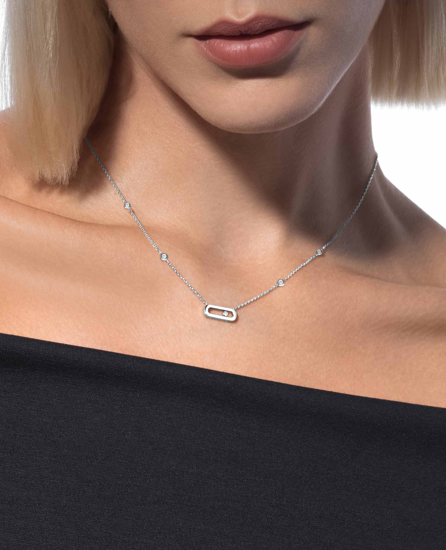 قلادة ميسيكا سيلفر موف أونو