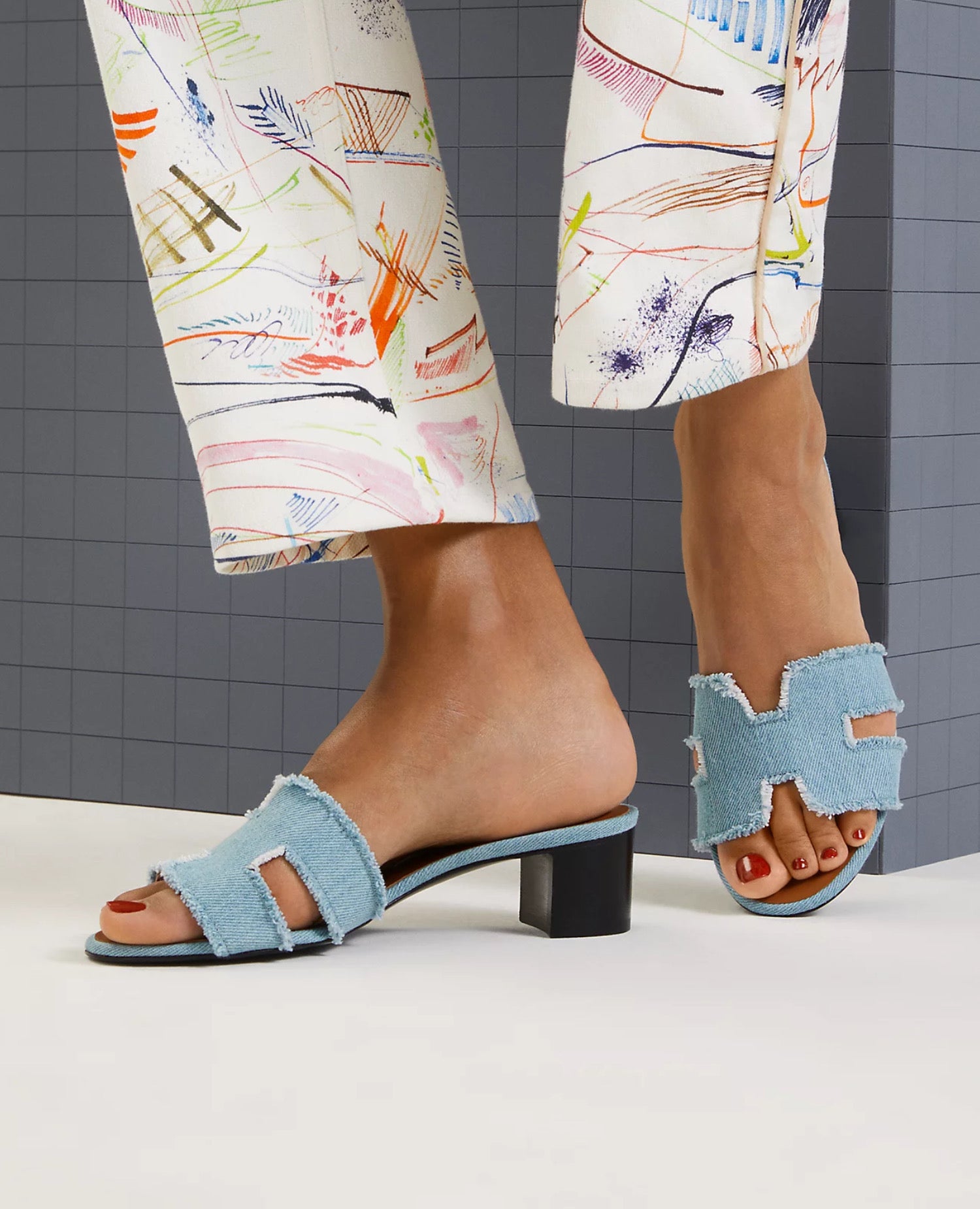 Hermès Oasis Sandal Blue clair
