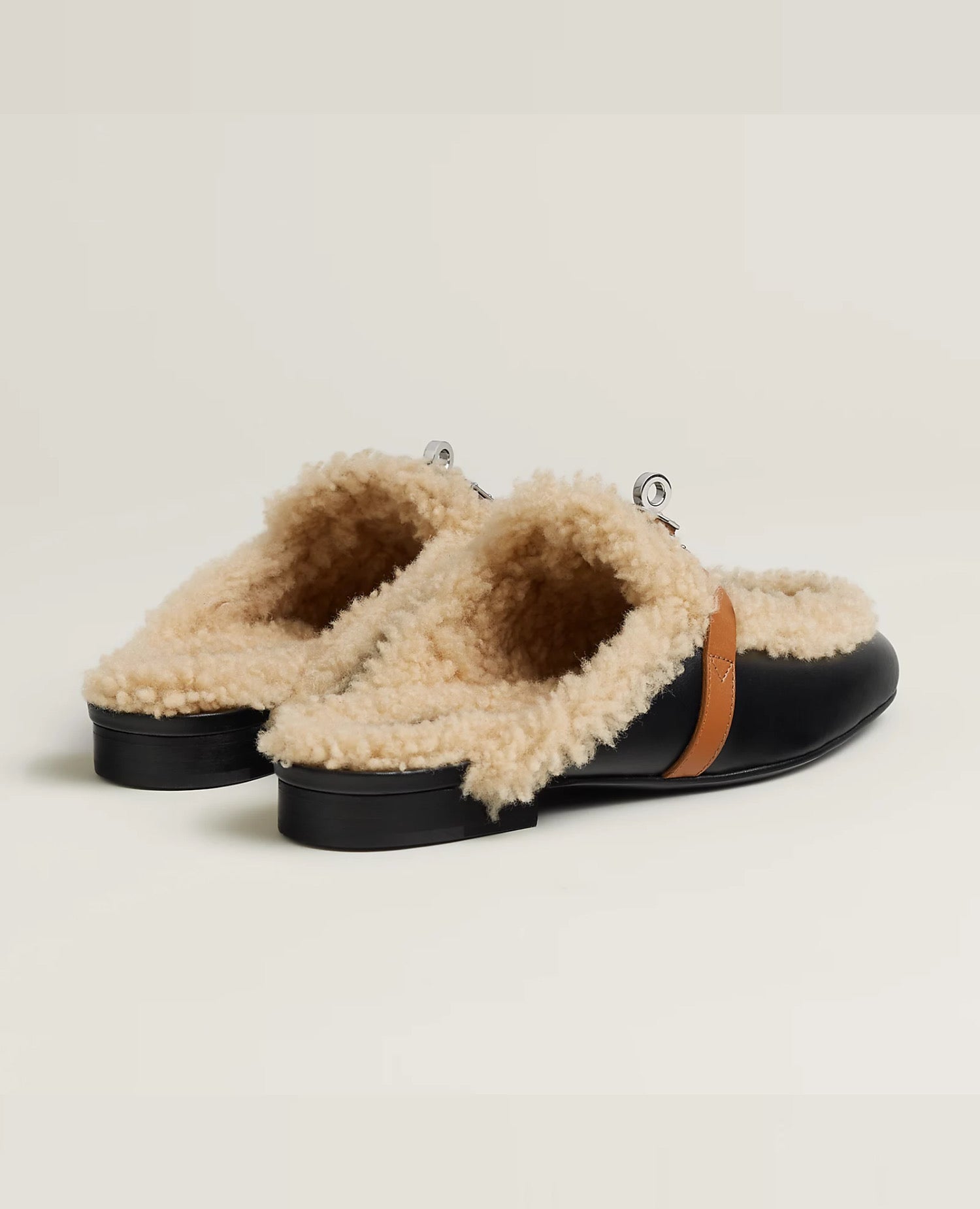 هيرميس أوز ميول