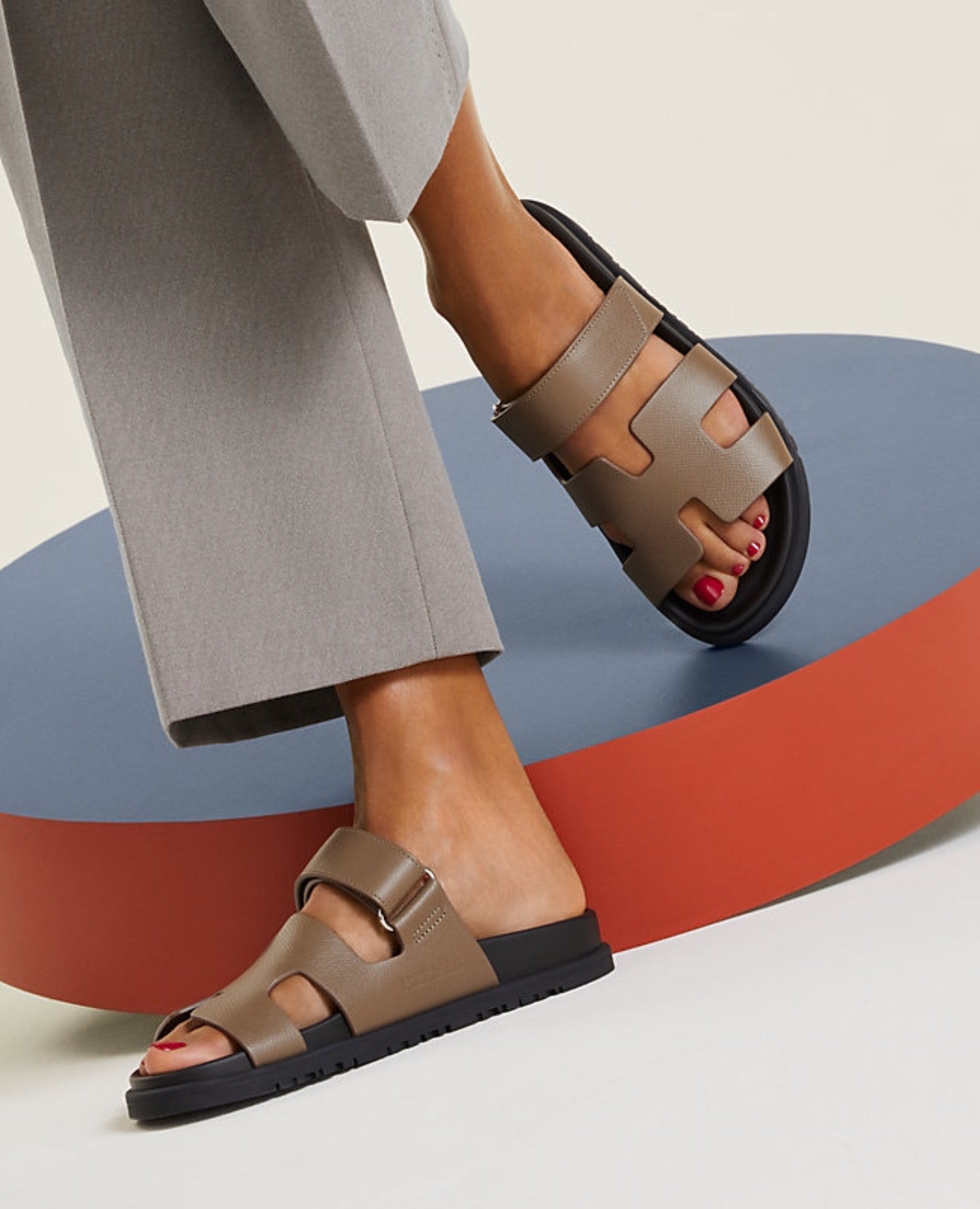 Hermès Chypre sandal Étoupe