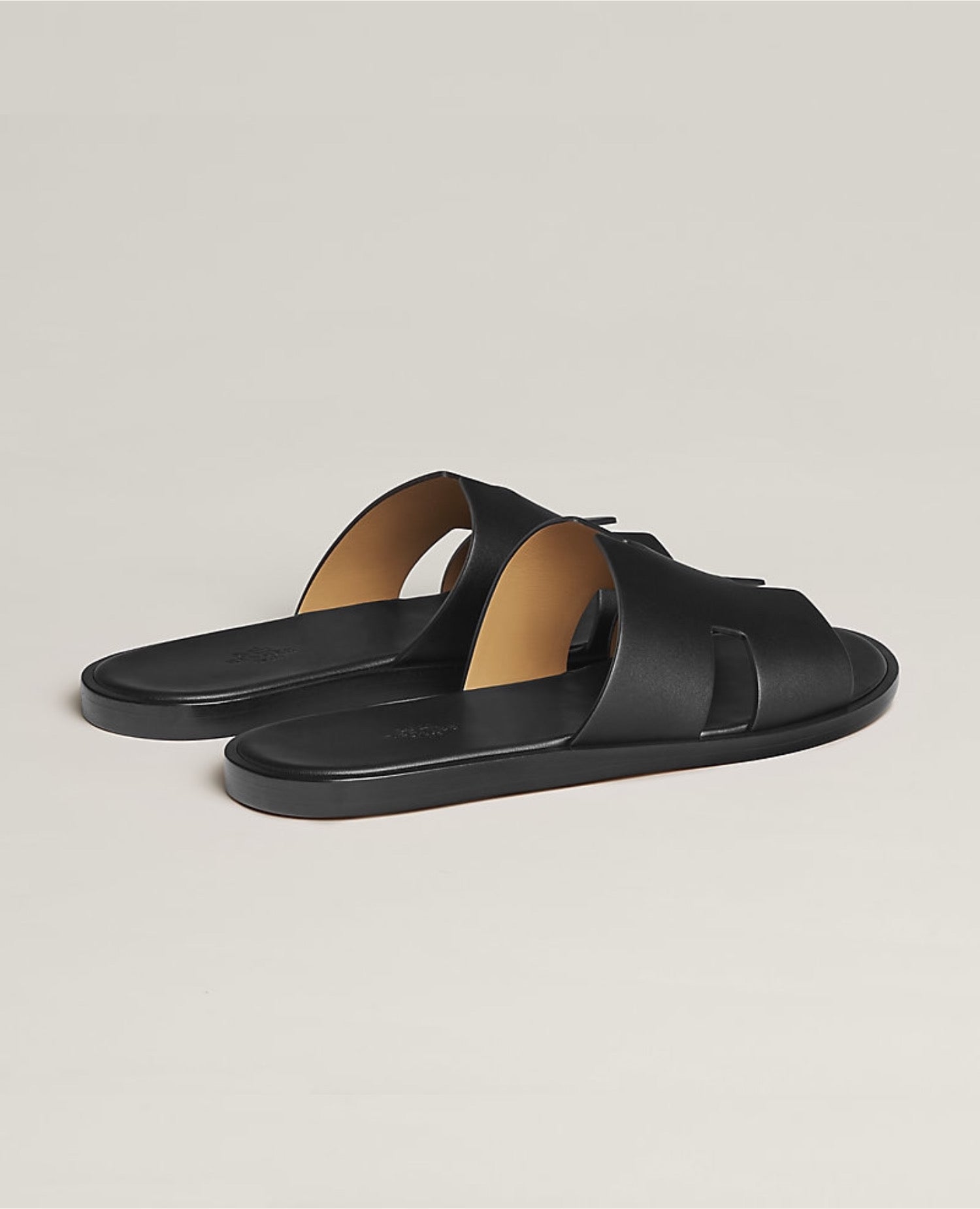 Hermès Izmir Sandal Black