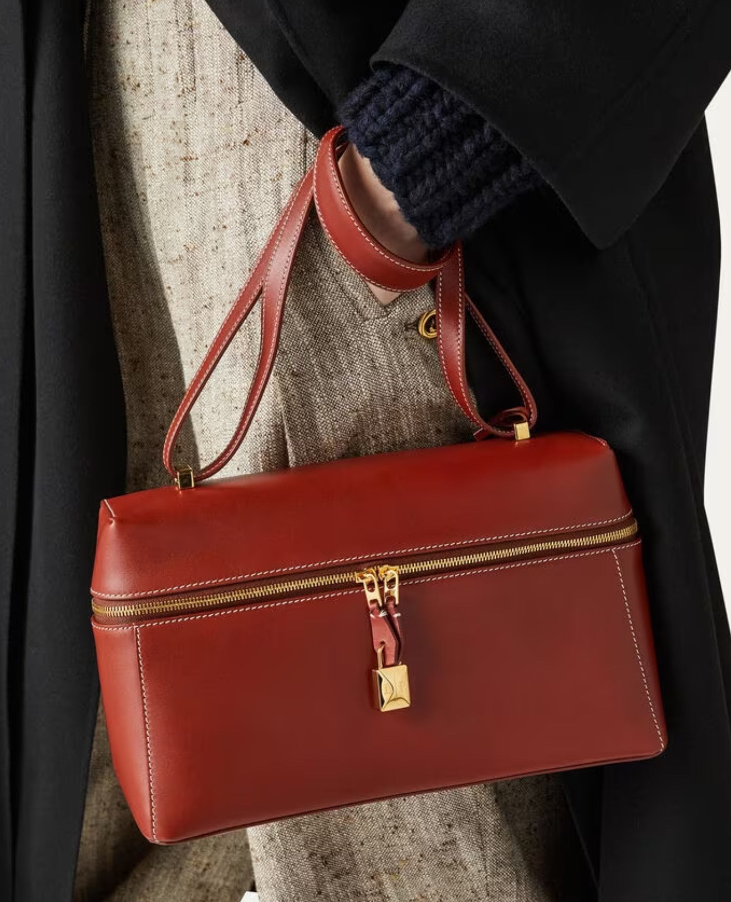 حقيبة لورو بيانا الإضافية L27 ديب كوميل