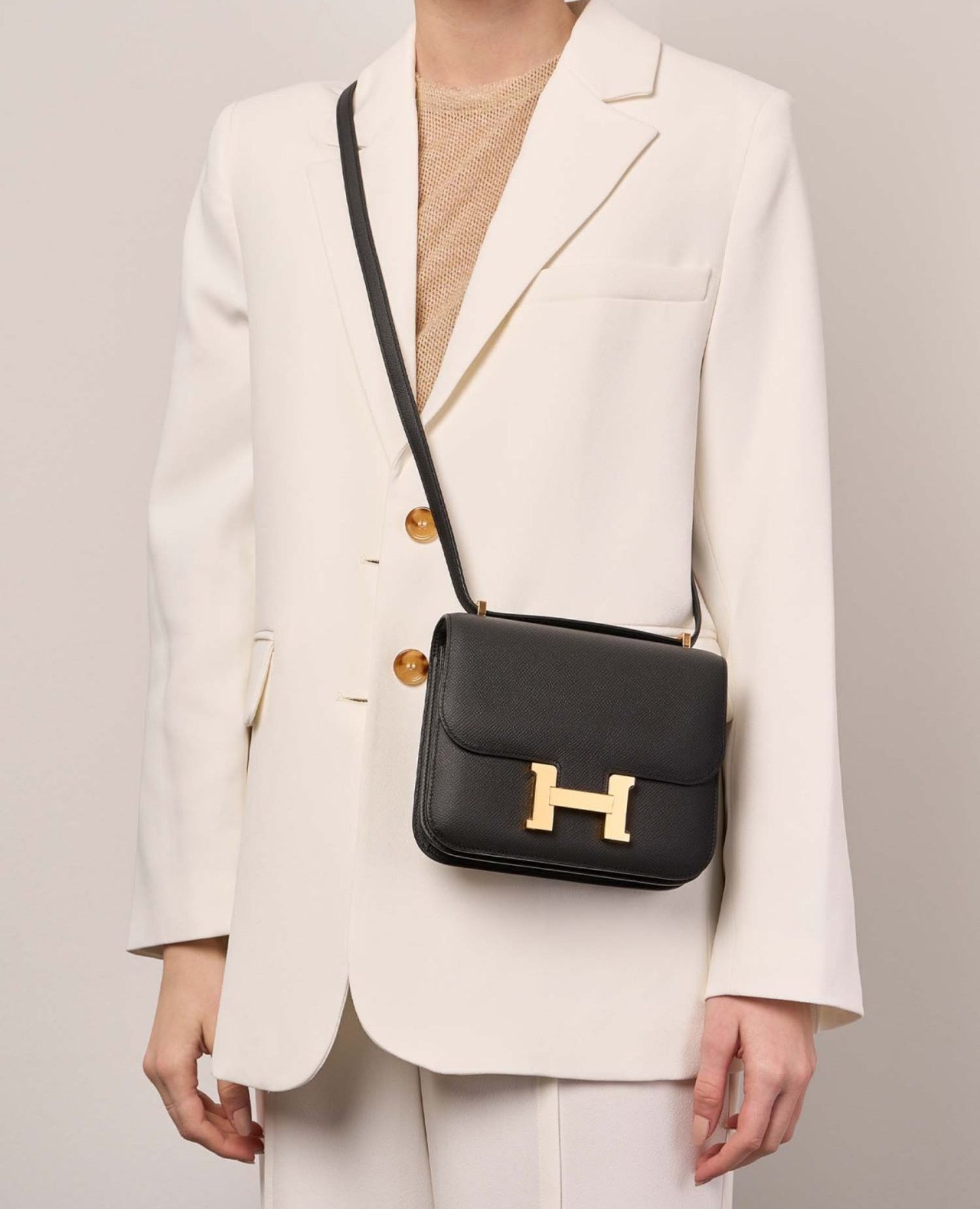 Hermès Constance 18 Epsom Black / Gold