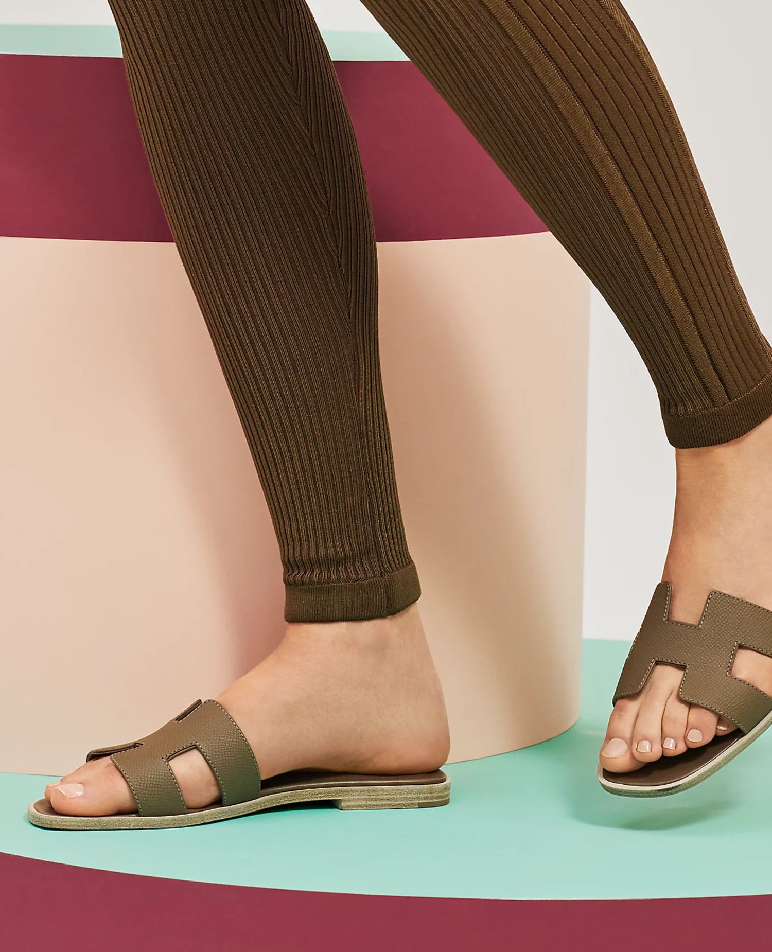 Hermès Oran Sandal Etoupe