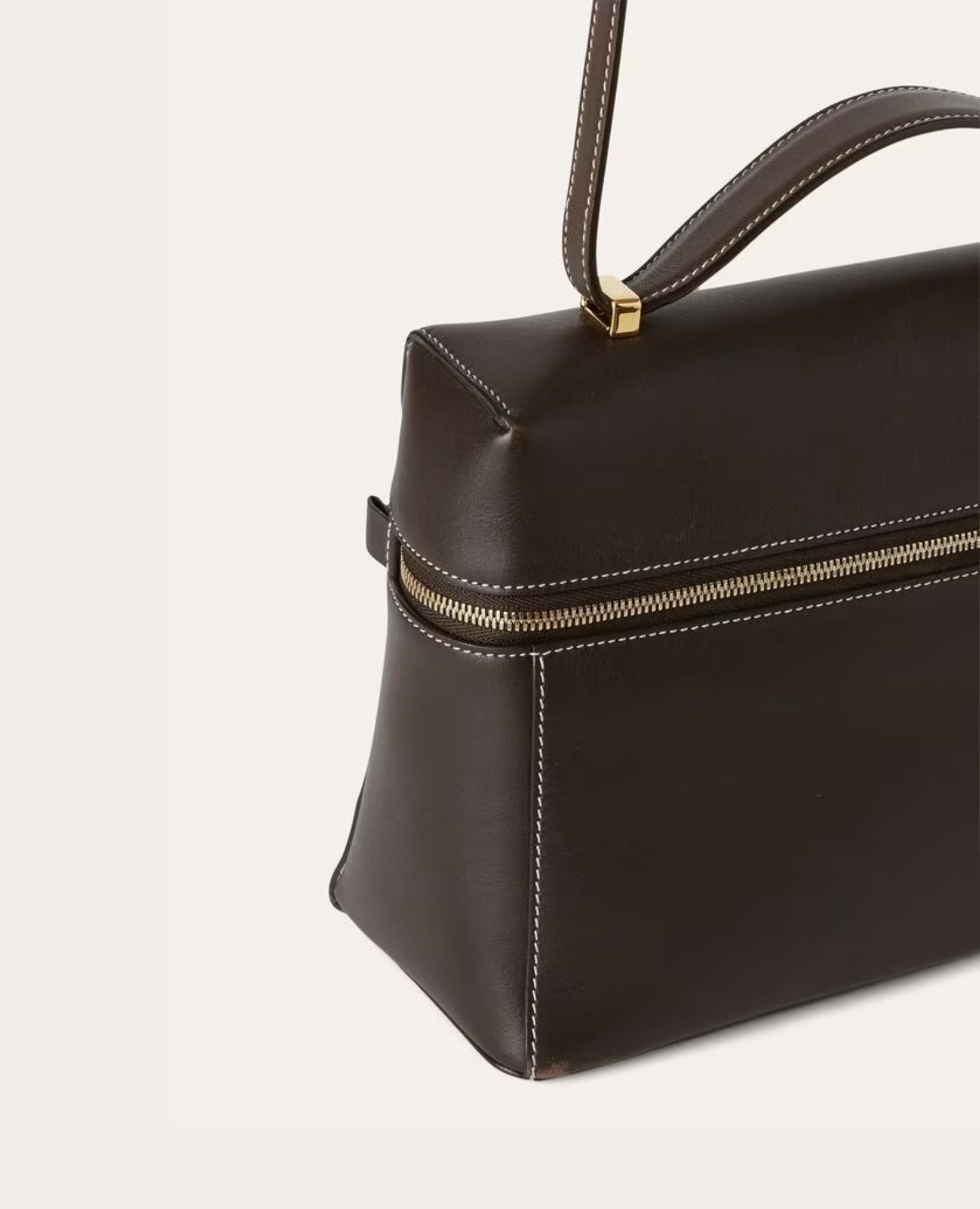 لورو بيانا كيس اكسترا L27 شوكولاتة داكنة وعرق السوس