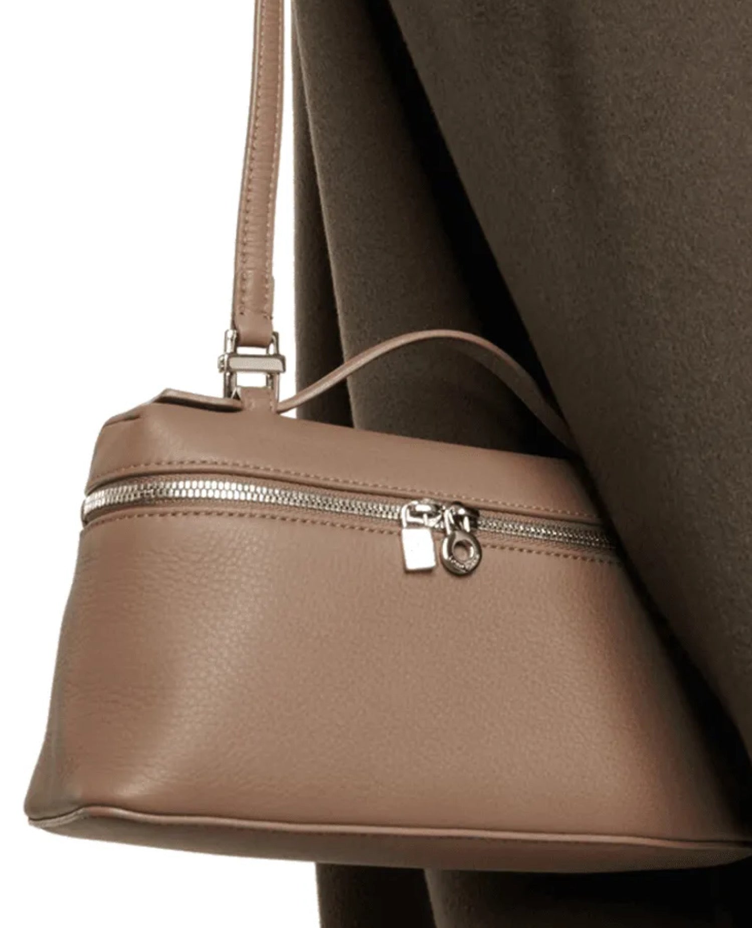 Loro Piana Extra Pocket L19 Warm Mastic