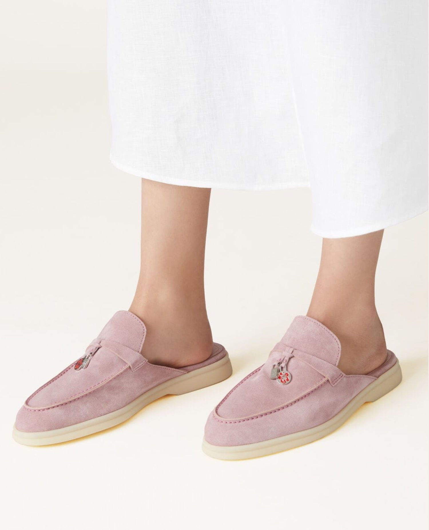 حذاء لورو بيانا بابوش تشارمز ووك لوفرز