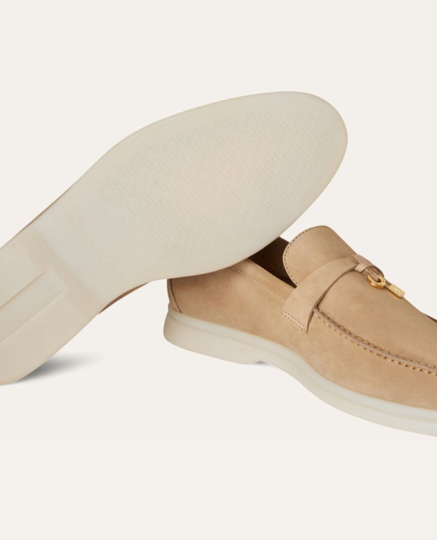 حذاء موكاسين سمر تشارمز ووك من لورو بيانا