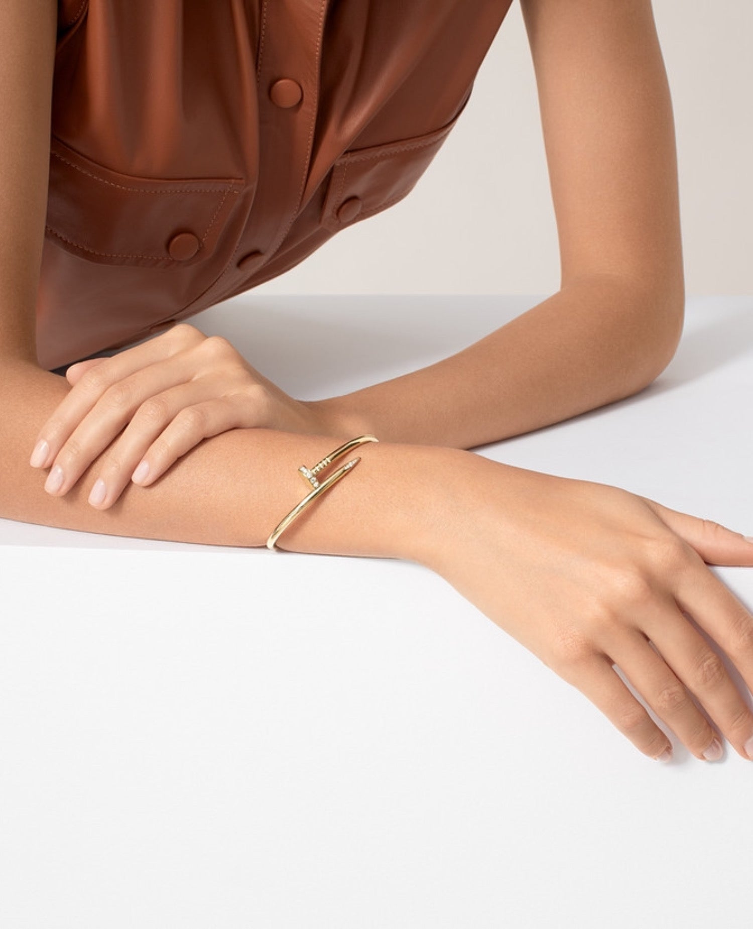 سوار كارتييه جاست أون كلو