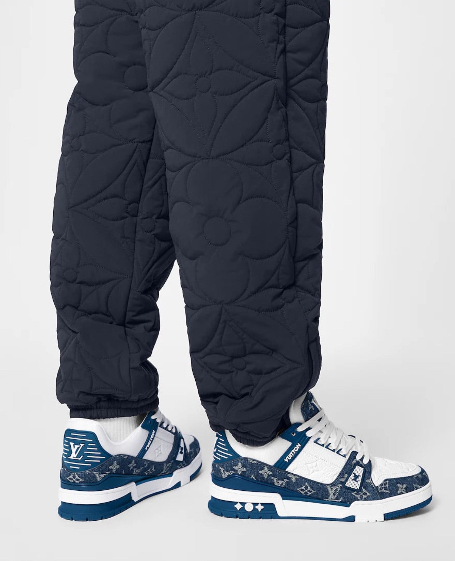 حذاء رياضي لويس فيتون "أزرق أبيض"