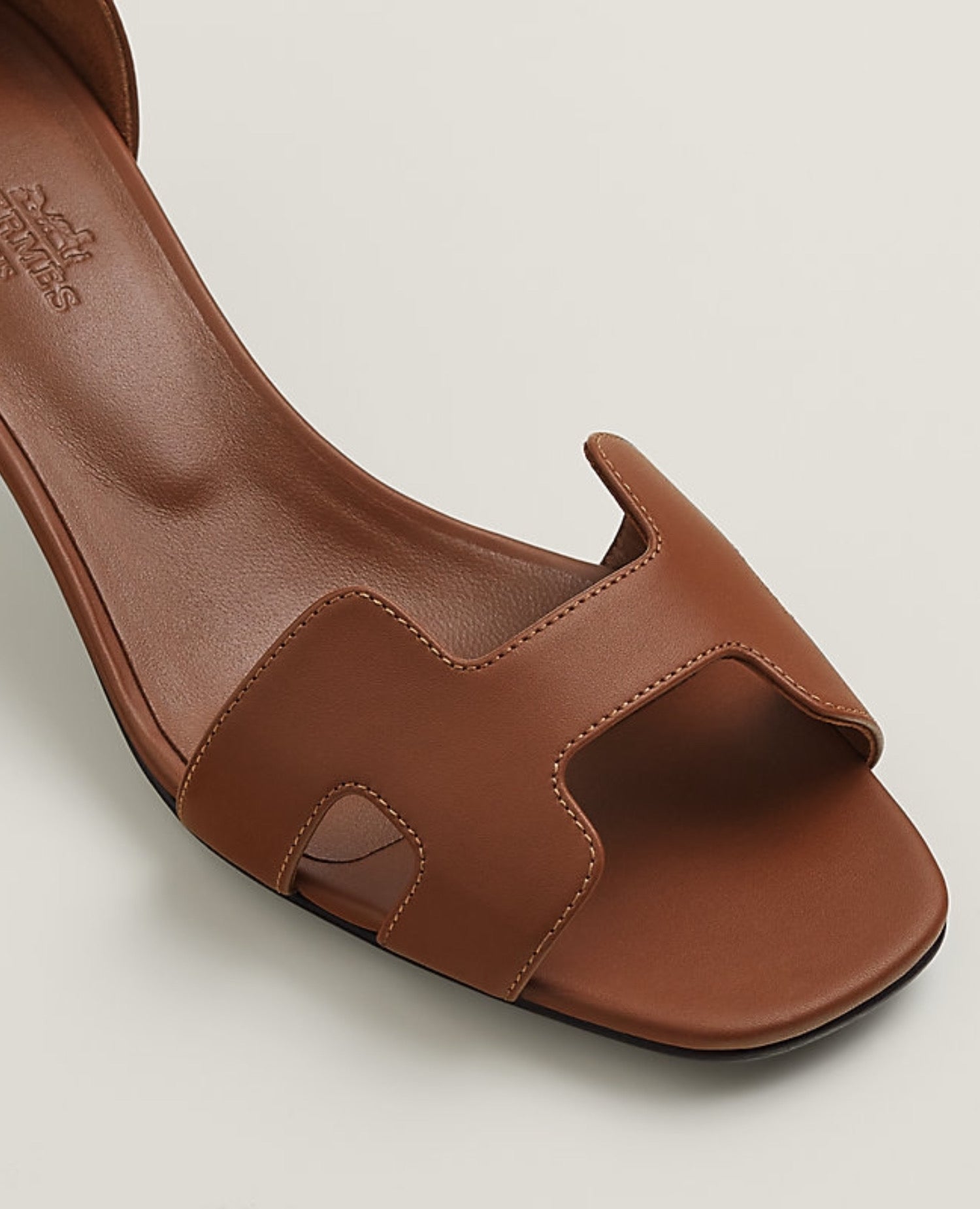 Hermès Joy 40 Sandal Gold