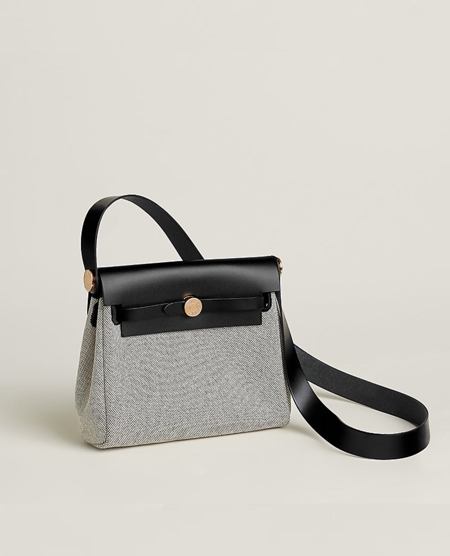 حقيبة هيرميس هيرباج زيب 20