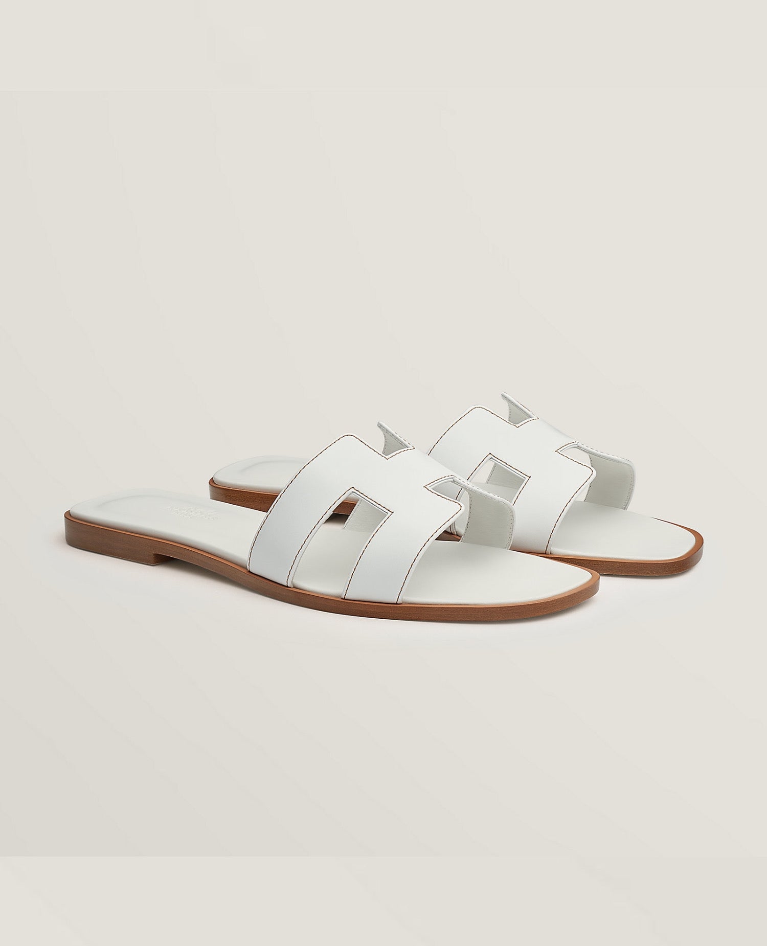 Hermès Oran Sandal Blanc