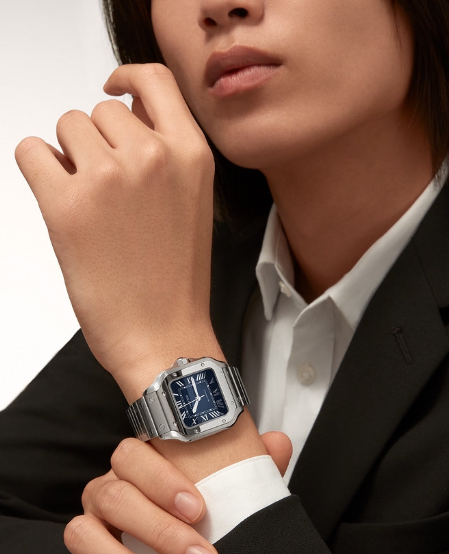 ساعة كارتييه سانتوس دي كارتييه، موديل متوسط