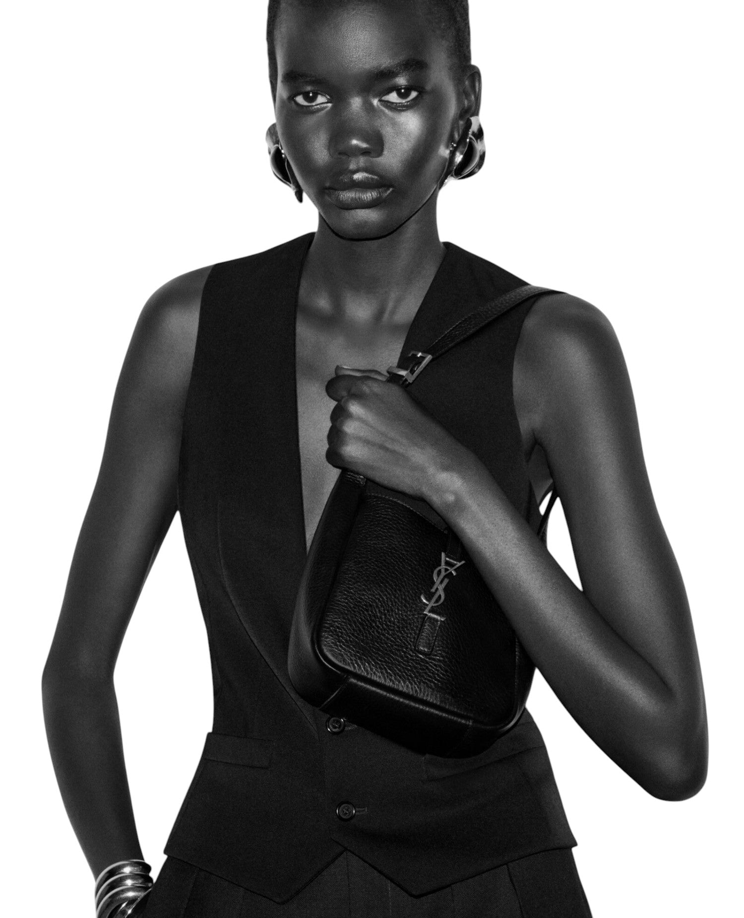 سان لوران لو 5 إيه 7 سبل بيبي من الجلد المحبب