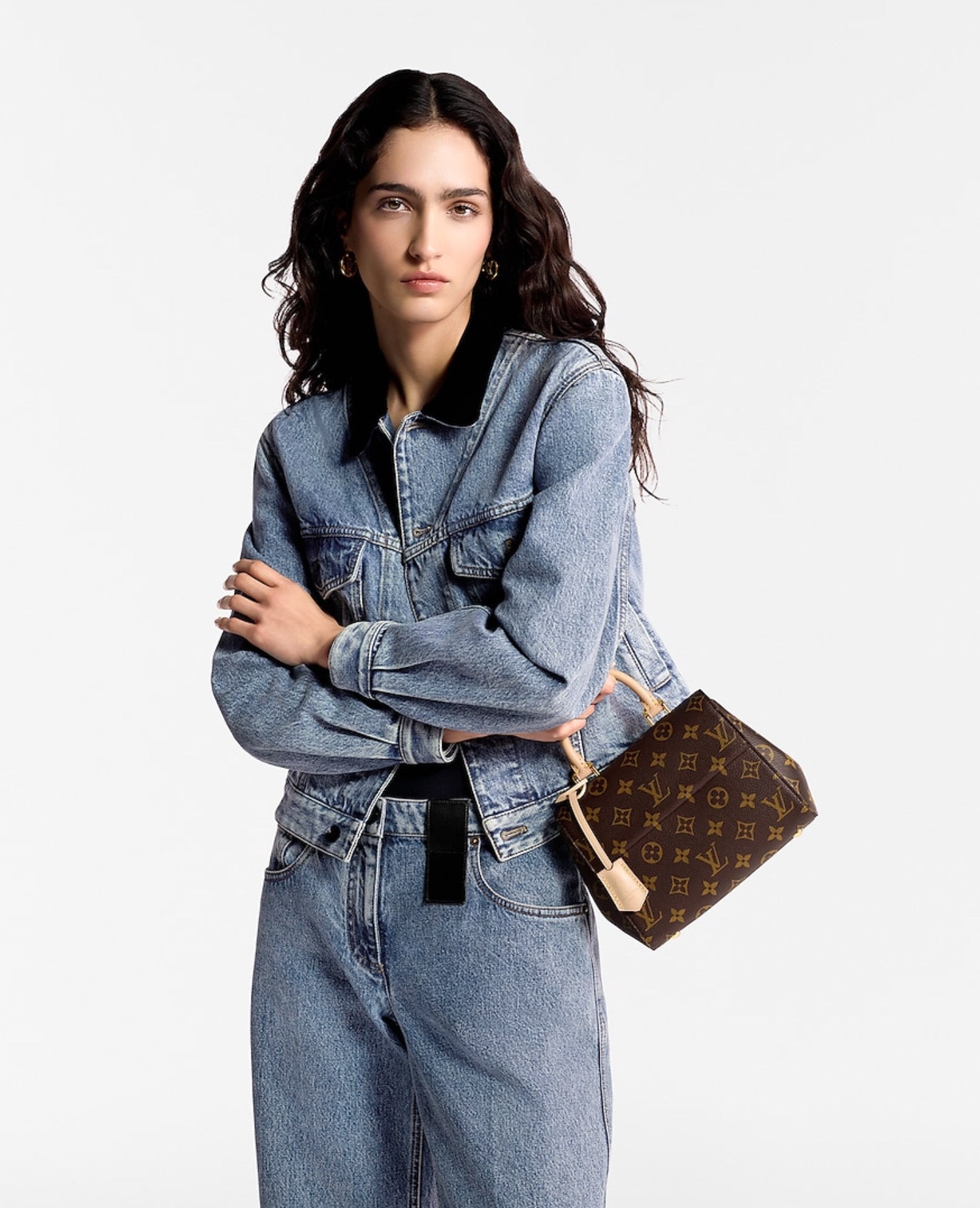Louis Vuitton Cluny Mini Bag