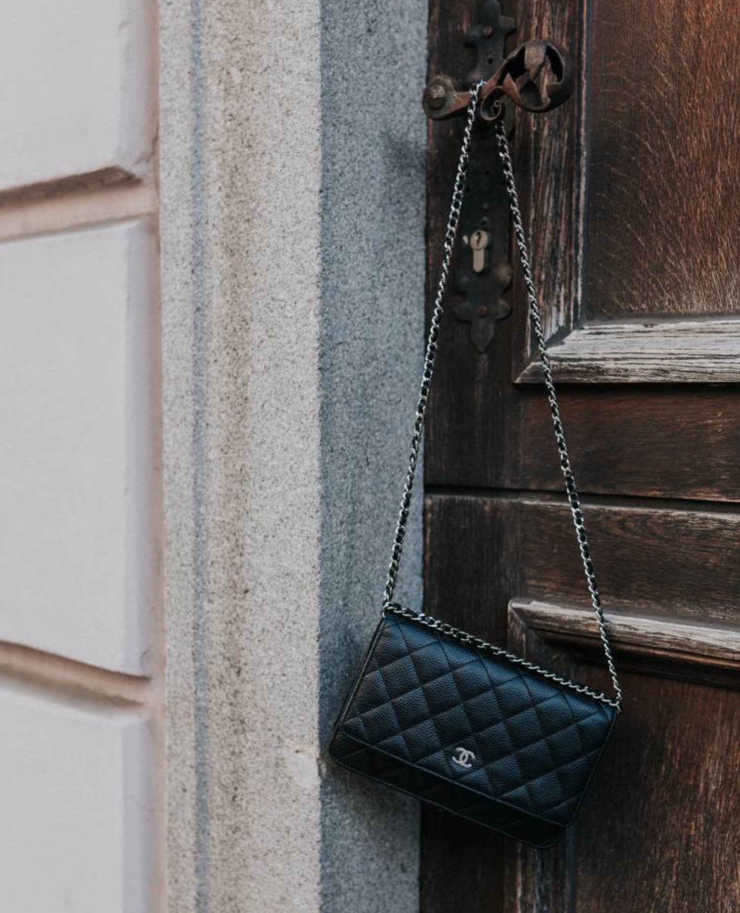 Coco wallet On Chain Caviar Bag Silver Hardware