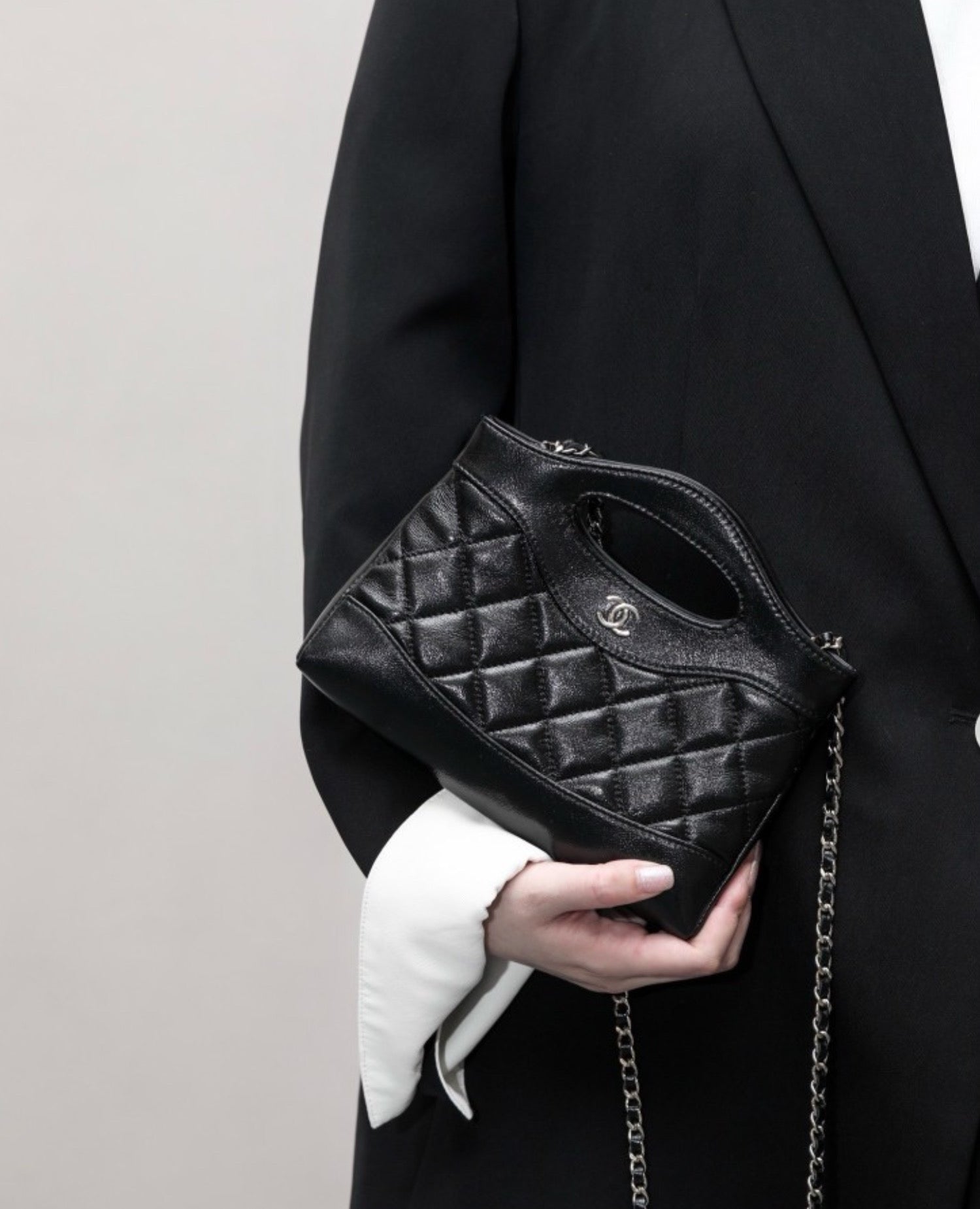 Coco Shiny Crumpled Calfskin Quilted Nano 31 Shopping Bag Black