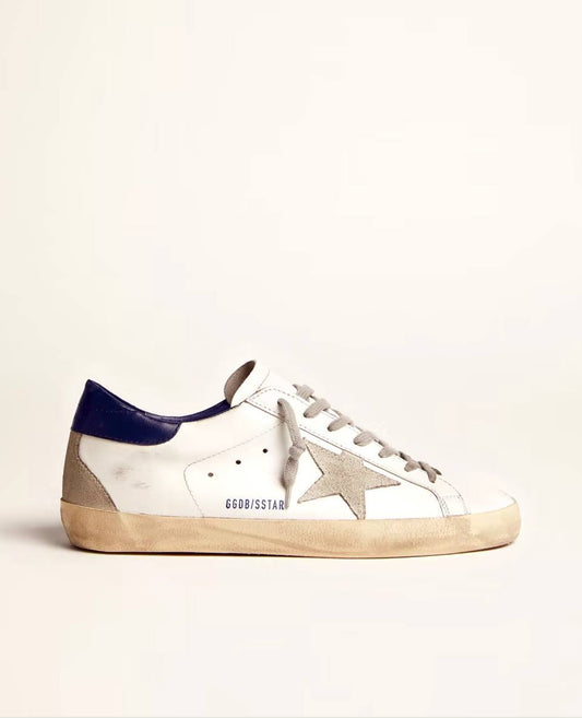 GOLDEN GOOSE
Men's Super-Star with suede star and blue heel tab