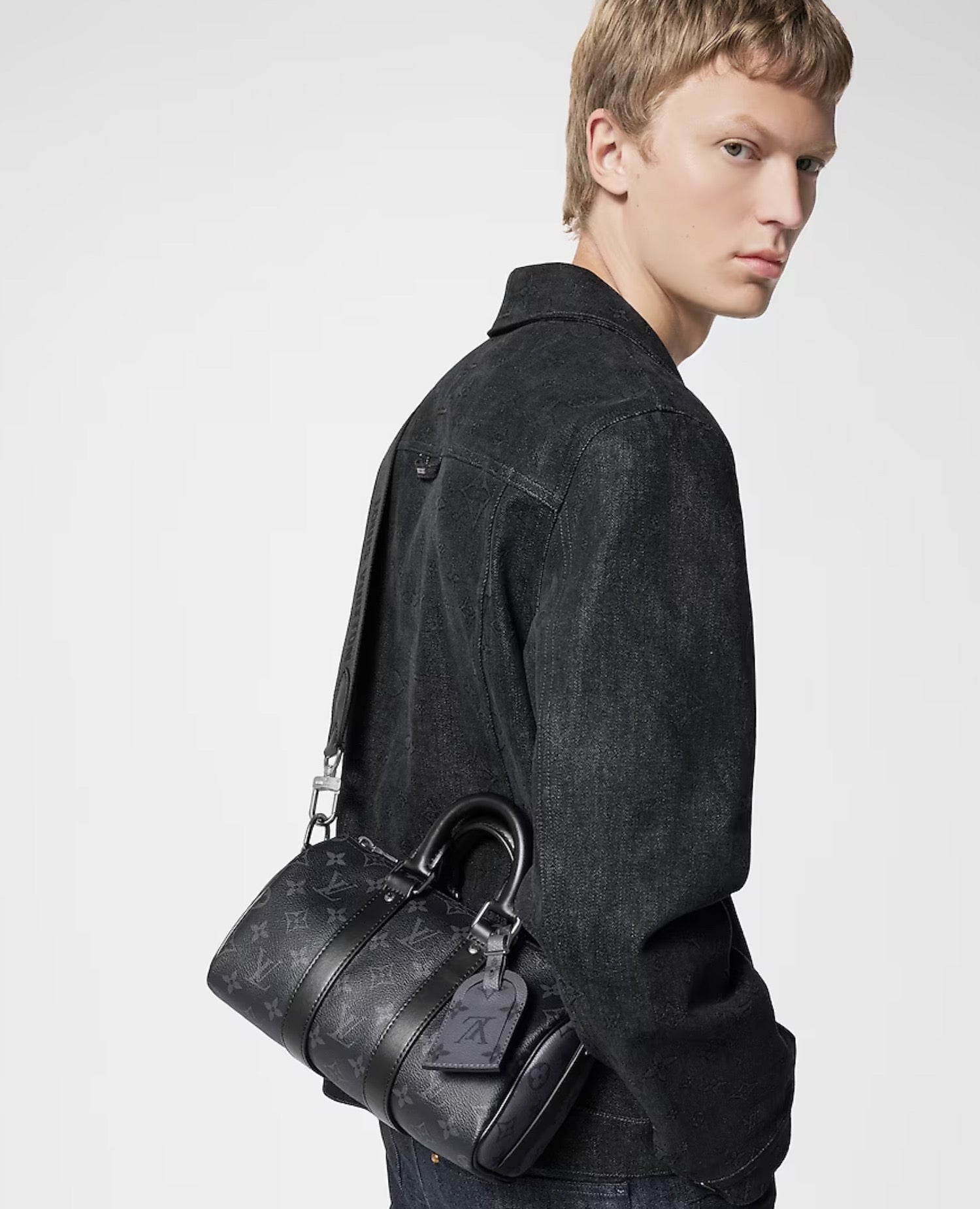 Louis Vuitton Keepall Bandoulière 25